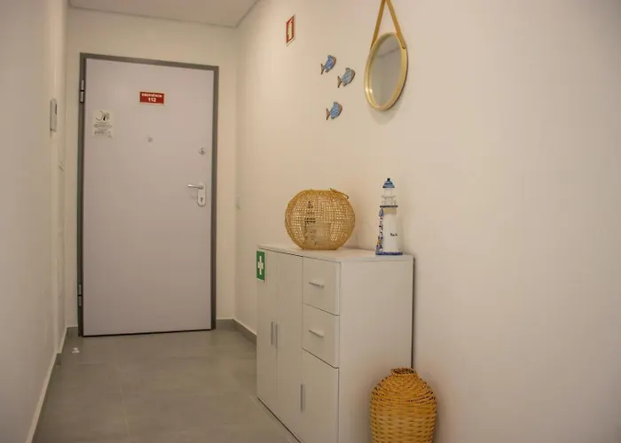 View Flat W/ Balcony Near Casino By Hostwise *