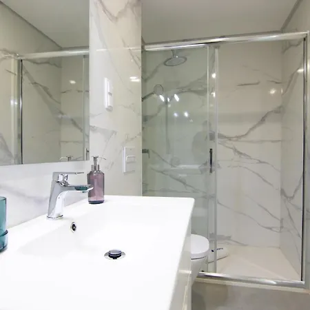 View Flat W/ Balcony Near Casino By Hostwise Lägenhet *