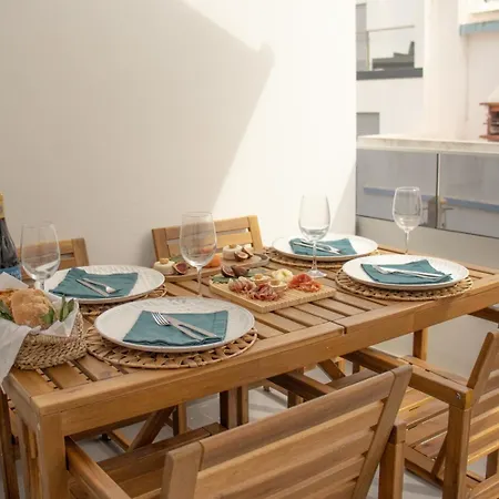 View Flat W/ Balcony Near Casino By Hostwise Monte Gordo