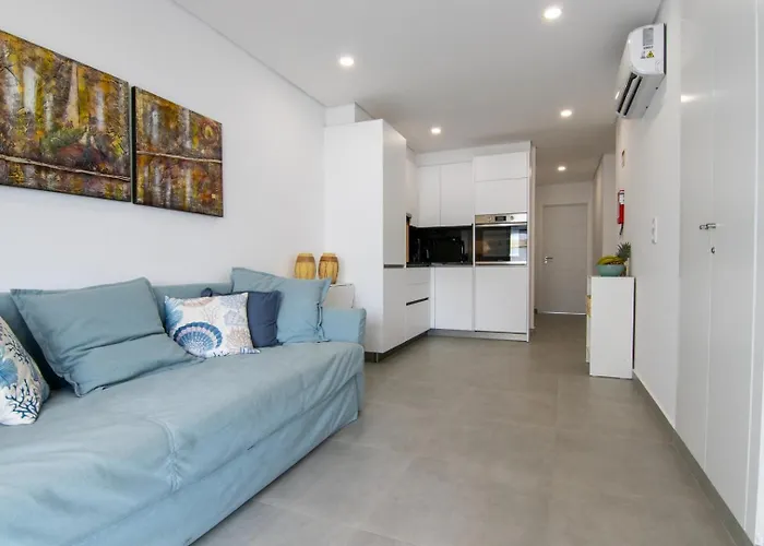 View Flat W/ Balcony Near Casino By Hostwise Monte Gordo