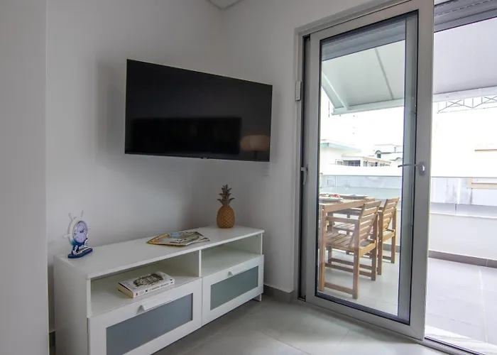 Apartment View Flat W/ Balcony Near Casino By Hostwise Monte Gordo